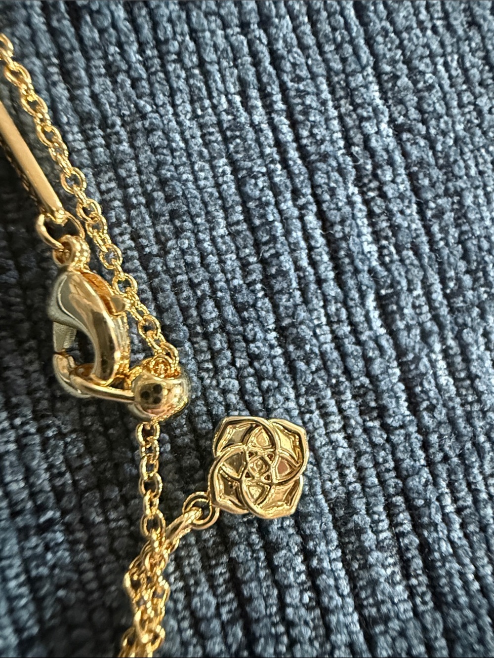 Kendra Scott Gold L Initial Pendant Necklace - Picture 3 of 5